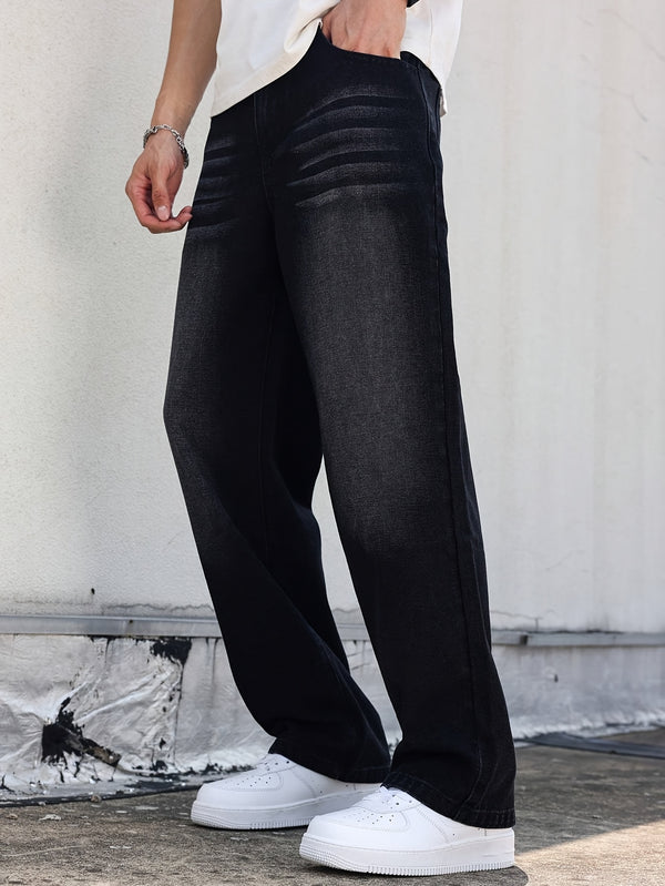 Men's Stylish And Comfortable Straight-Leg Jeans.