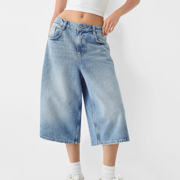 Women's Trendy Knee Length Denim Shorts.