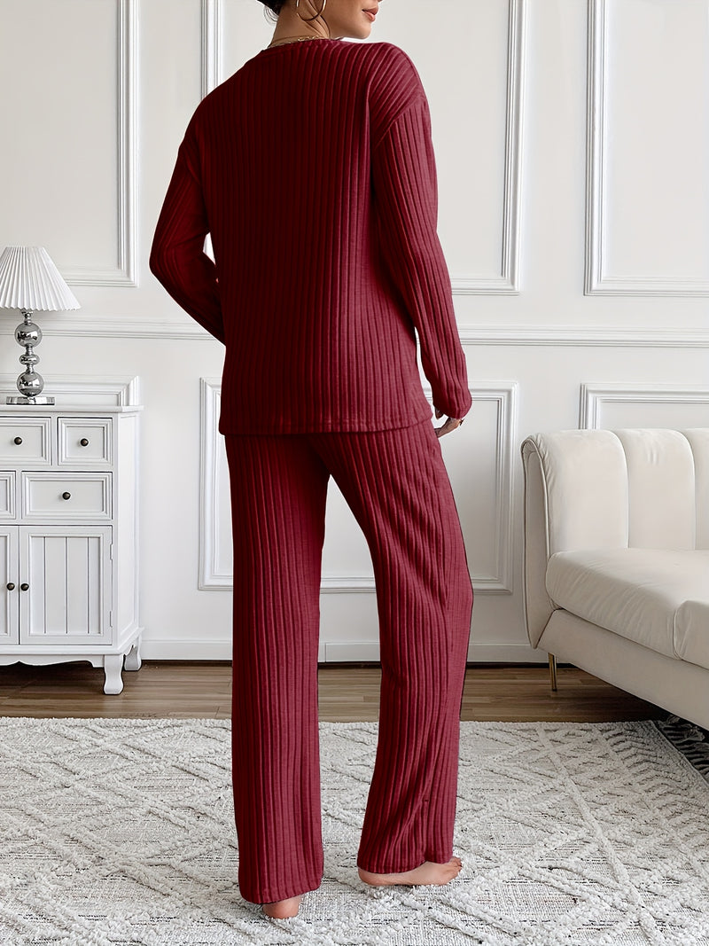 Casual And Stylish Two-Piece Set for Women.