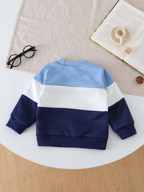 Three Options of Retro Animal Series Fleece Hoodies Available.