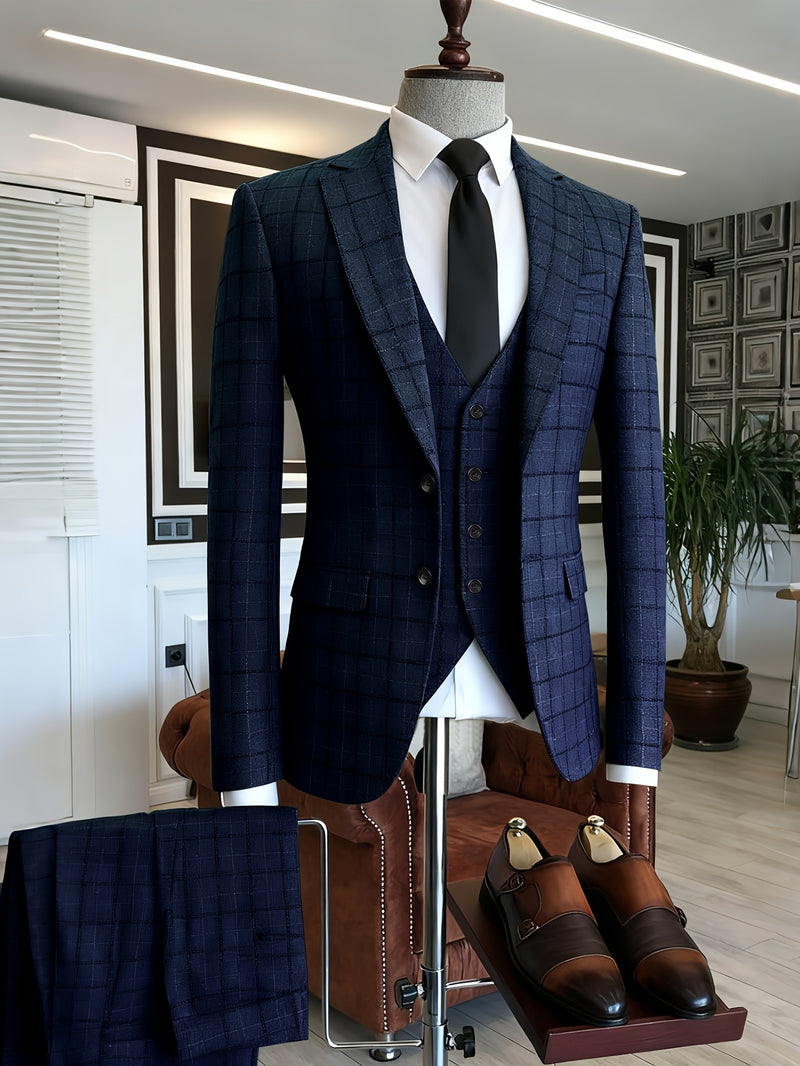 Men's High-Quality Vintage Plaid Three-Piece Suit.