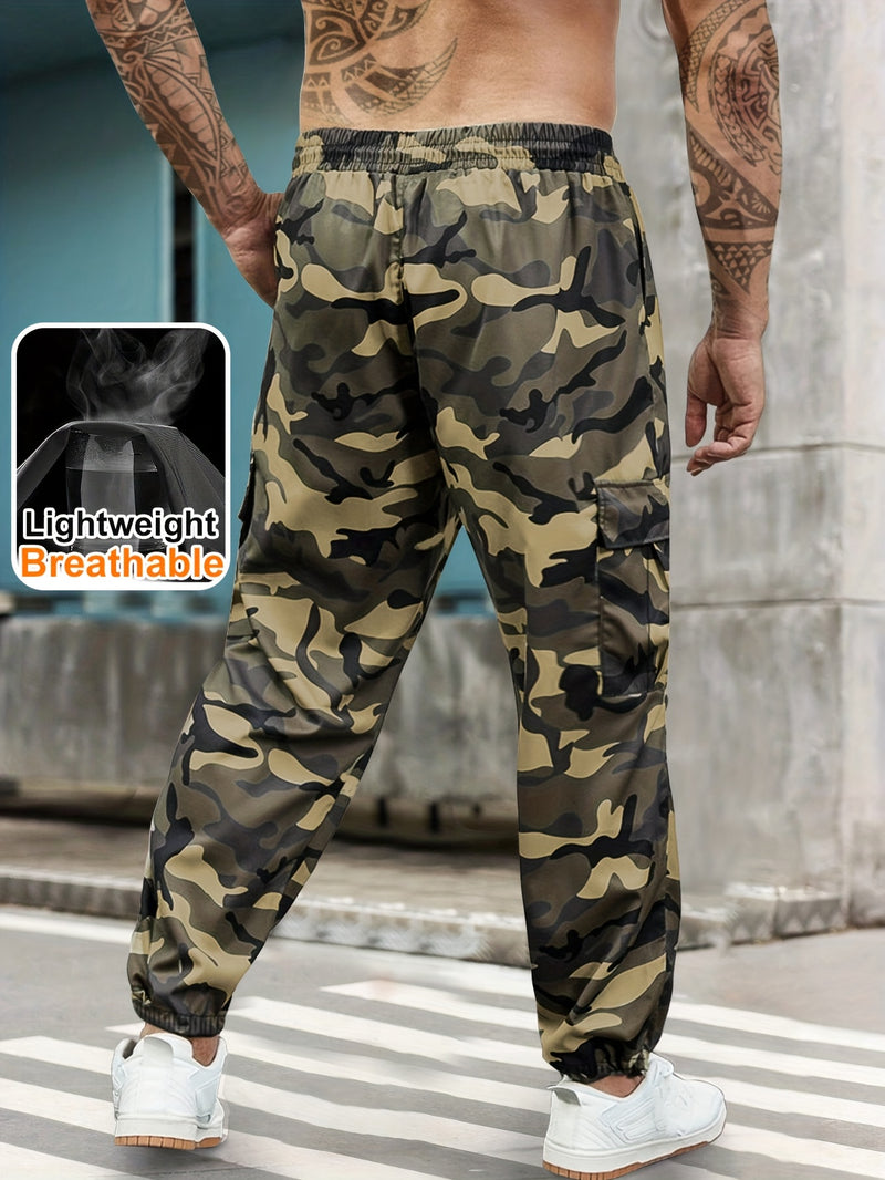 Men's Camouflage Outdoor Cargo Pants.
