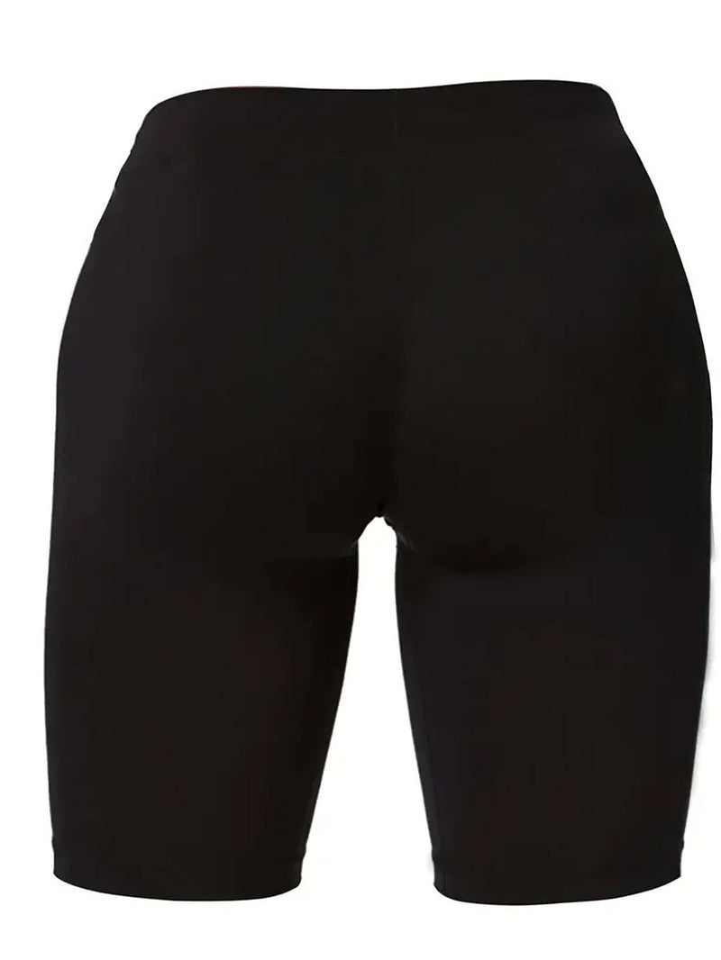 Two-piece set short-sleeved T-shirt and short leggings.