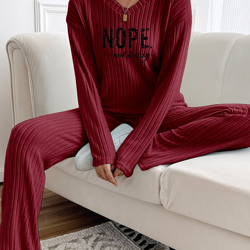 Casual And Stylish Two-Piece Set for Women.