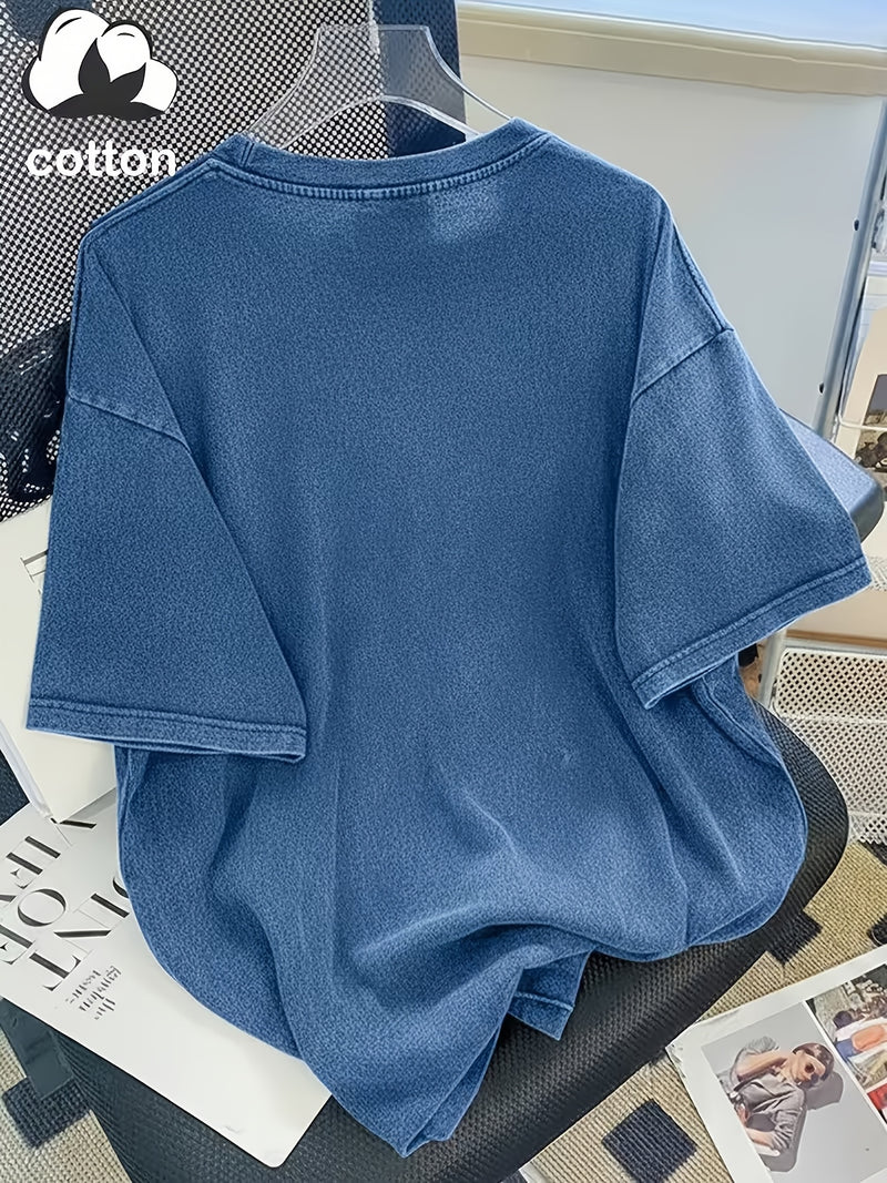 Women's Trendy Fashion Snowflake Print T-Shirt.
