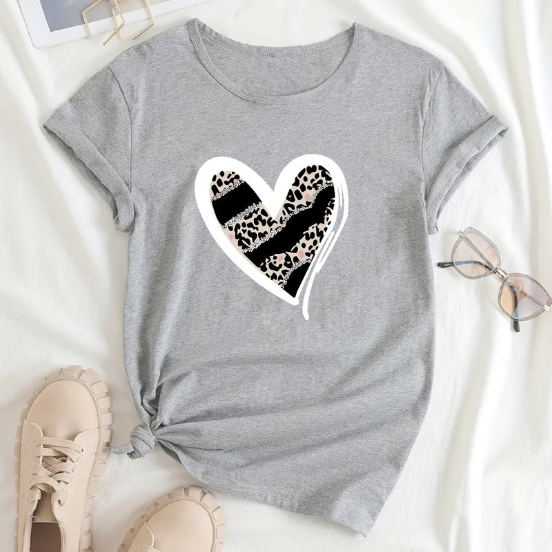 Women’s Casual Sports Loose Heart Graphic T-shirt.