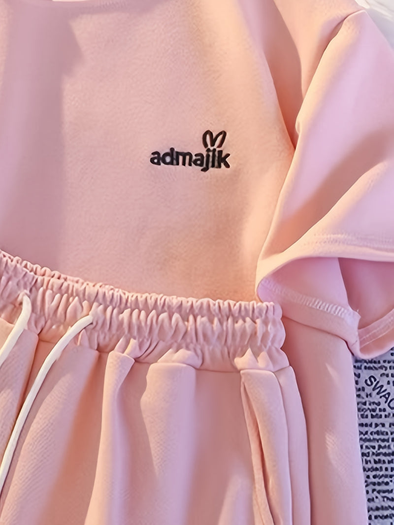 Women’s Summer Casual Short Sleeve Fashion Shorts Set.