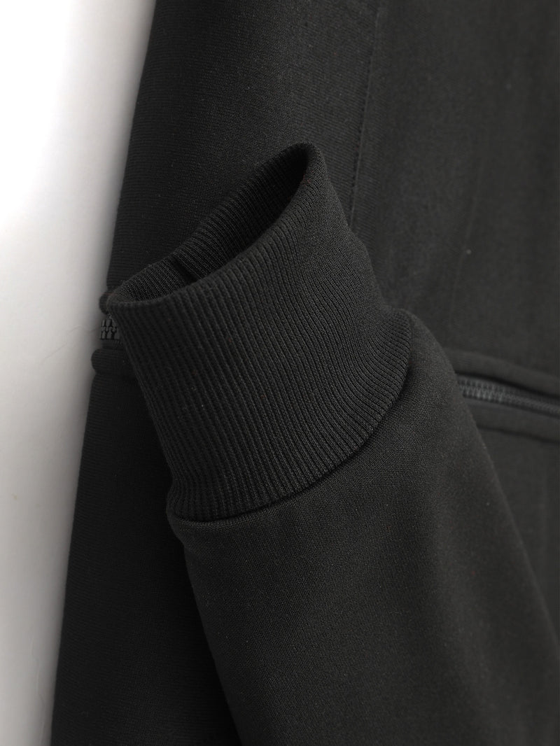 Men’s New Trendy Fashion Zip-Up Hoodie and Loose Cargo Pants.