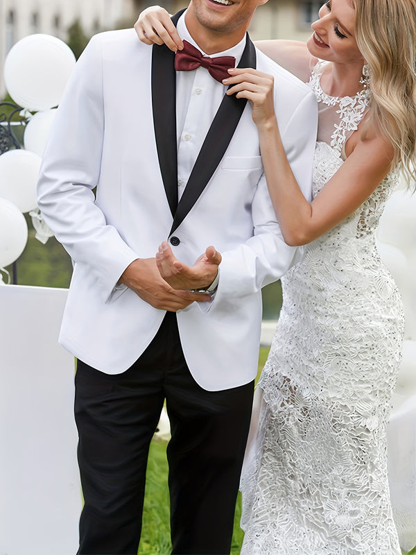 Men's Stylish Suit with Contrasting Colors.