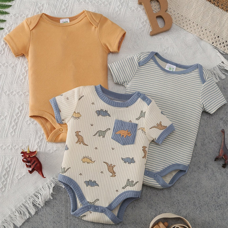 3-Piece Newborn Set with Cute Bear Pattern, Casual Outfit for Boys 0-9 Months.
