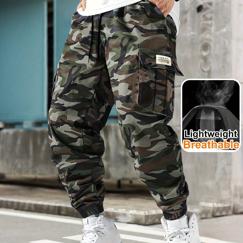 Men's Camouflage Outdoor Cargo Pants.