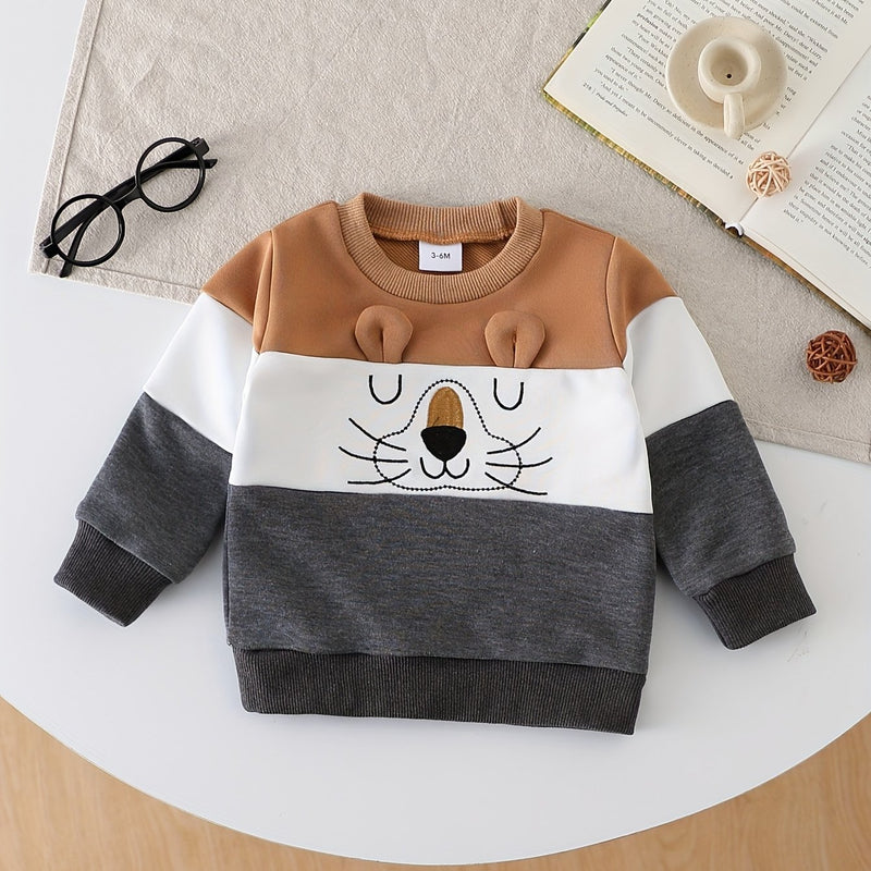 Three Options of Retro Animal Series Fleece Hoodies Available.