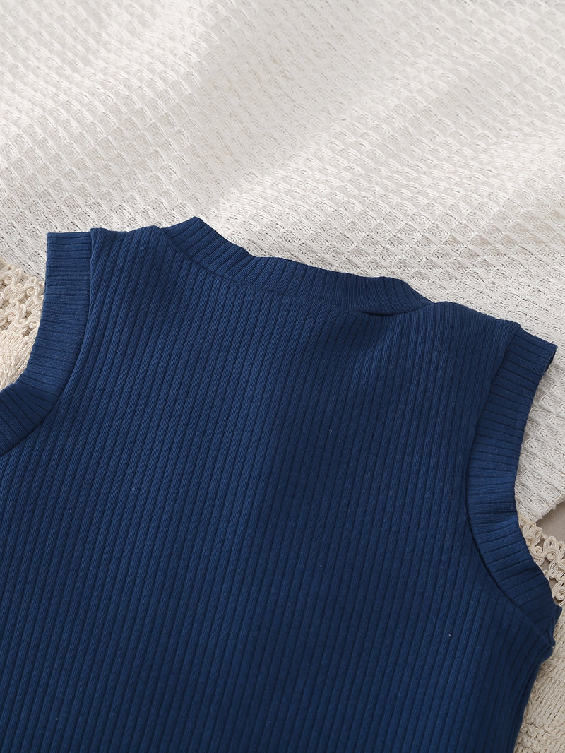 A Summer Comfortable Four-Piece Set Featuring Sleeveless Designs.