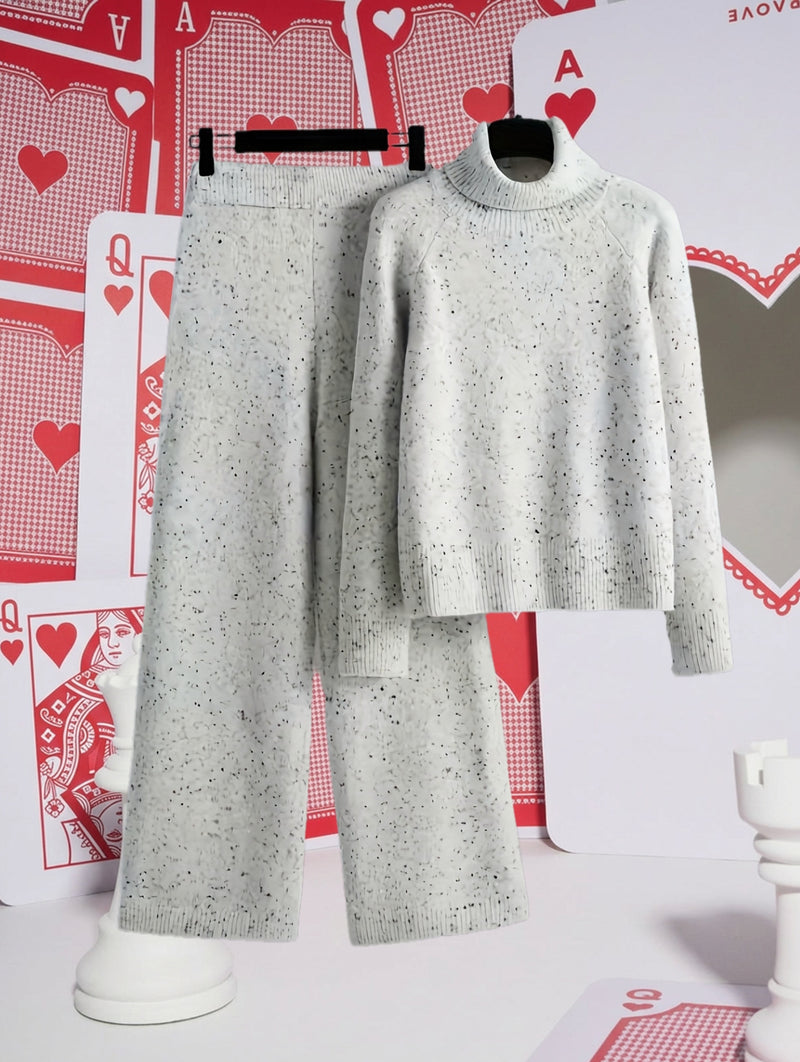 Elegant Women's Set High-Neck Long-Sleeve Sweater and Matching Pants.
