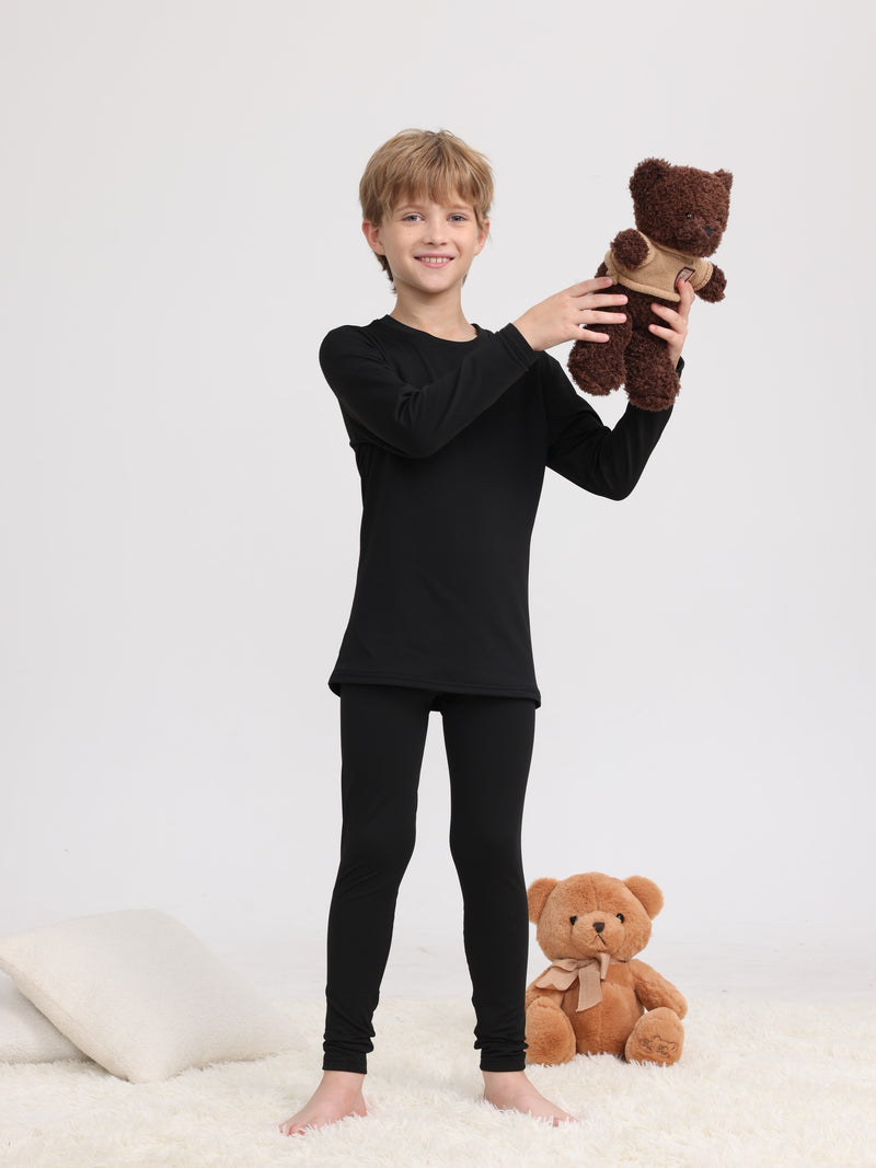 Warm Clothing Set for Boys, Featuring a Solid Color.