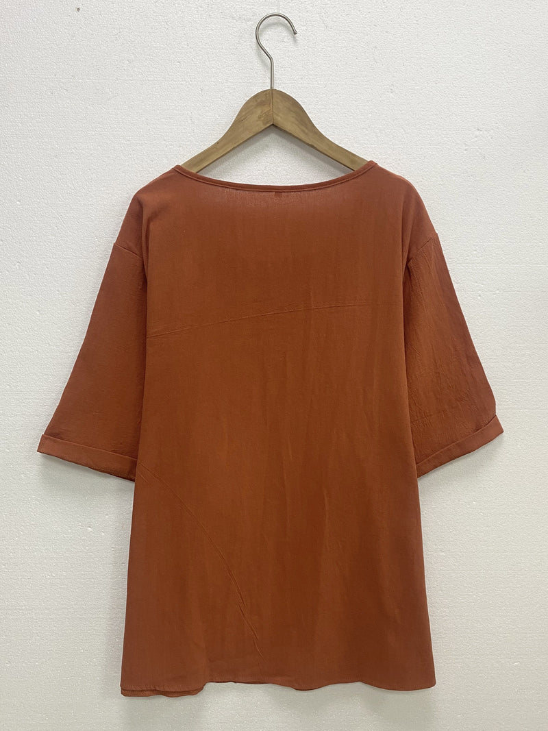 Women’s Casual Short Sleeve T-Shirt.