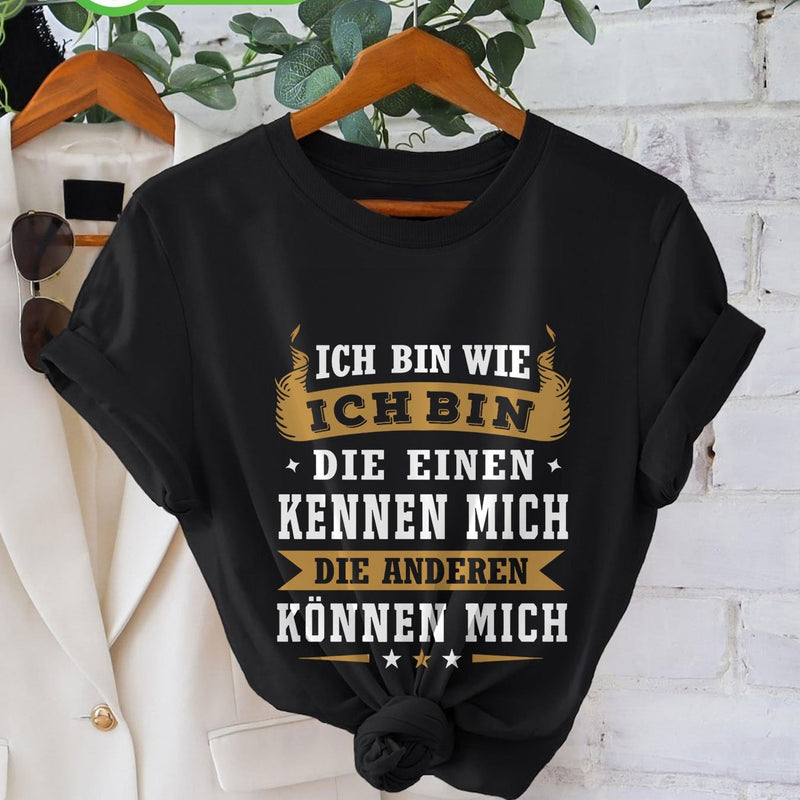 Women's Casual Short Sleeve Crew Neck T-Shirt.