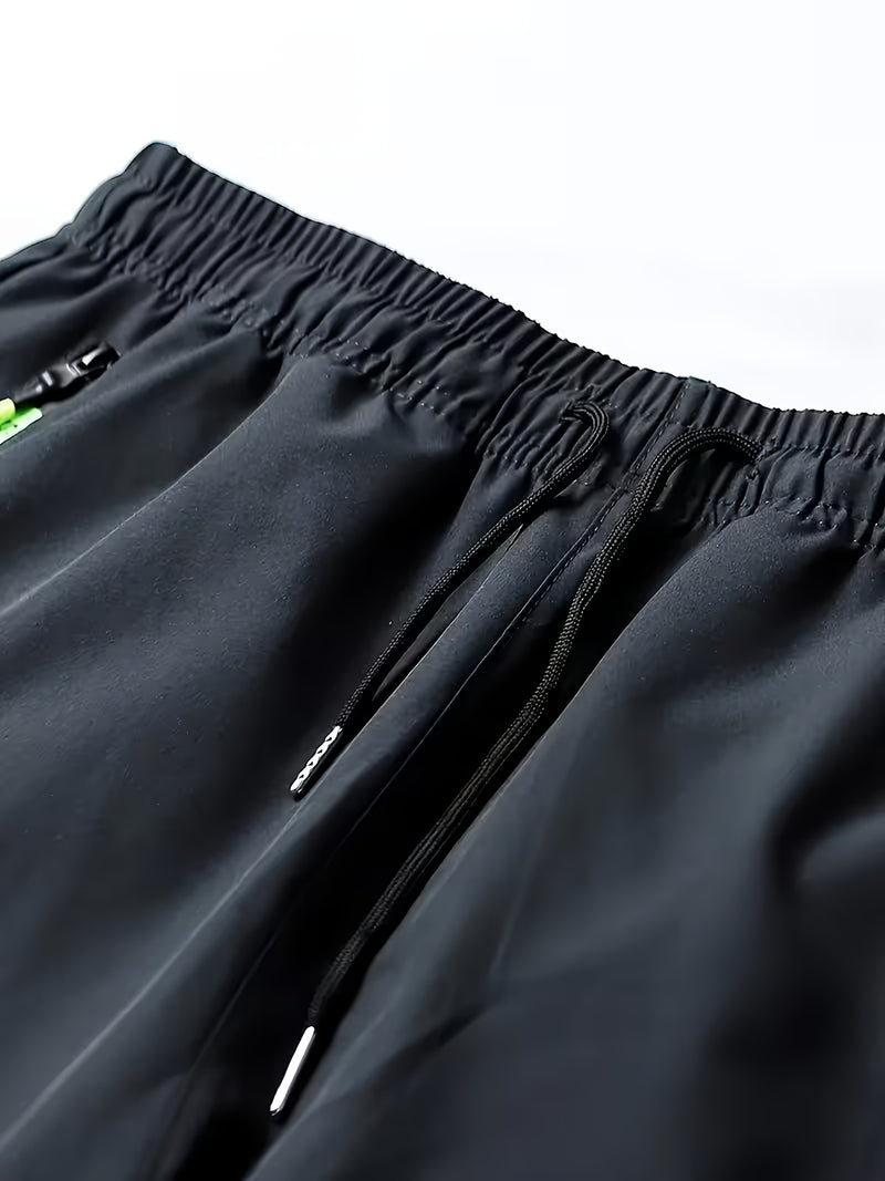 Men's Heavy-Duty Work Pants with Zipper Pockets.