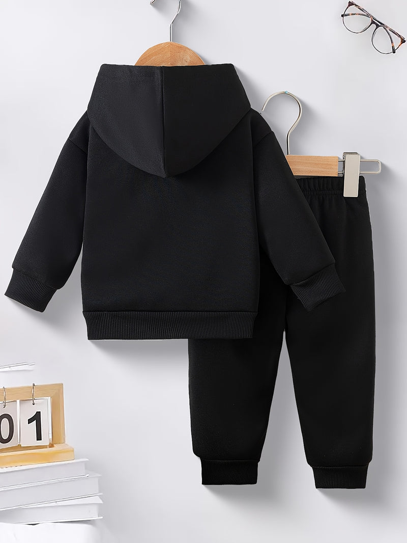 Boys' Autumn/Winter Casual English Letter Graphic Fist Bump.