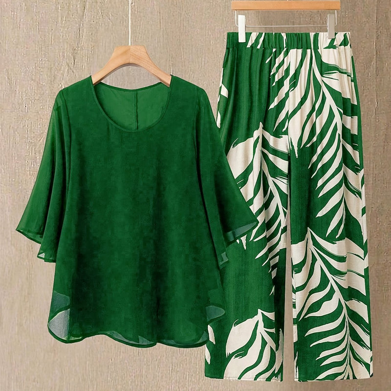 Women's Fashion New Arrival Hot Item Round Neck Chiffon Top with Leaf Print.