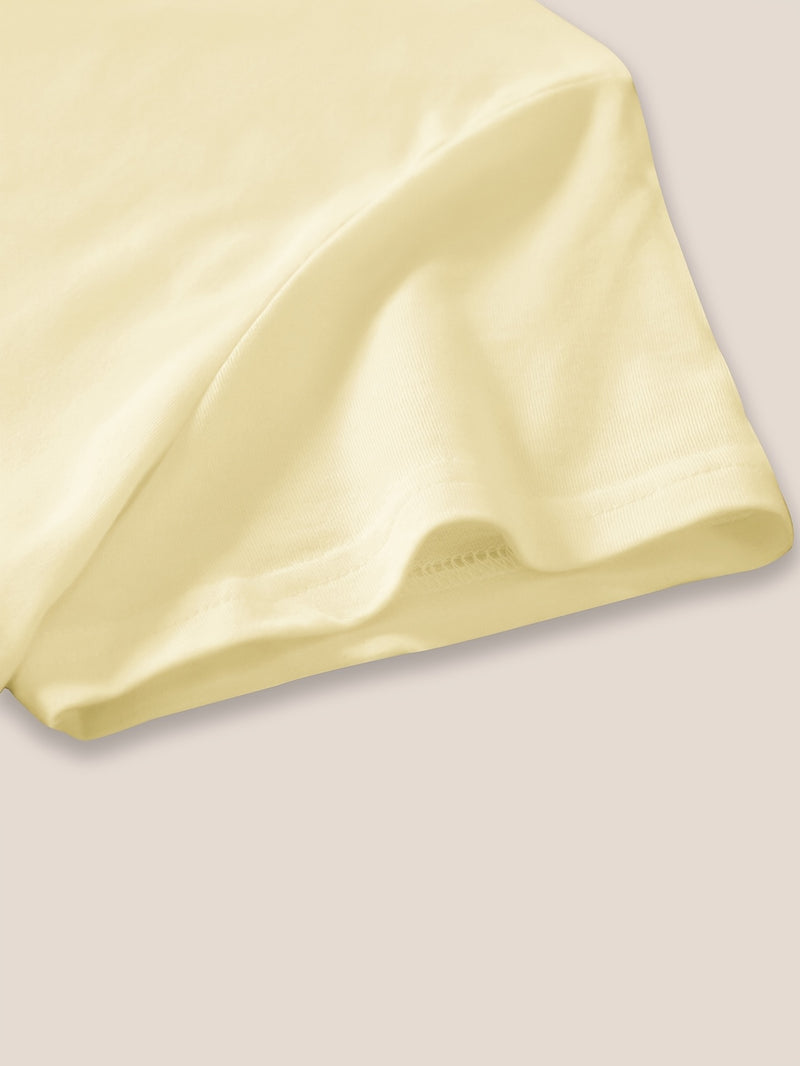 Women’s Geometric Print T-Shirt.