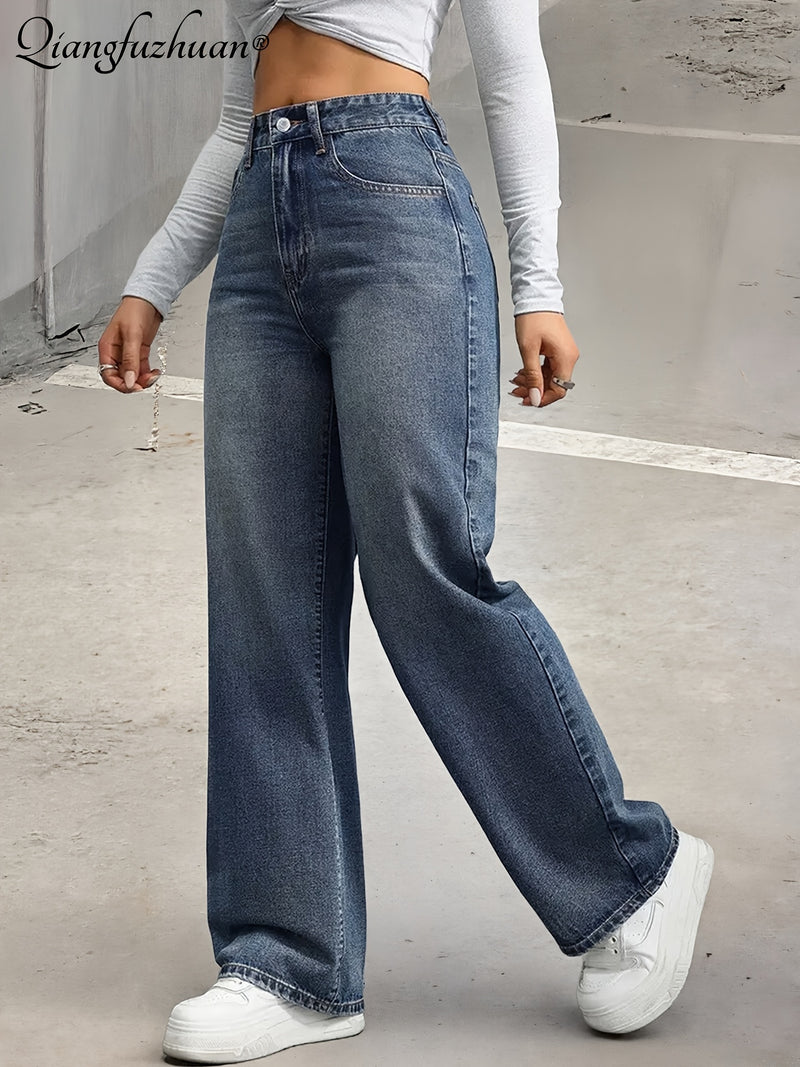 Women's Stretchy Fashionable Washed Blue Jeans.