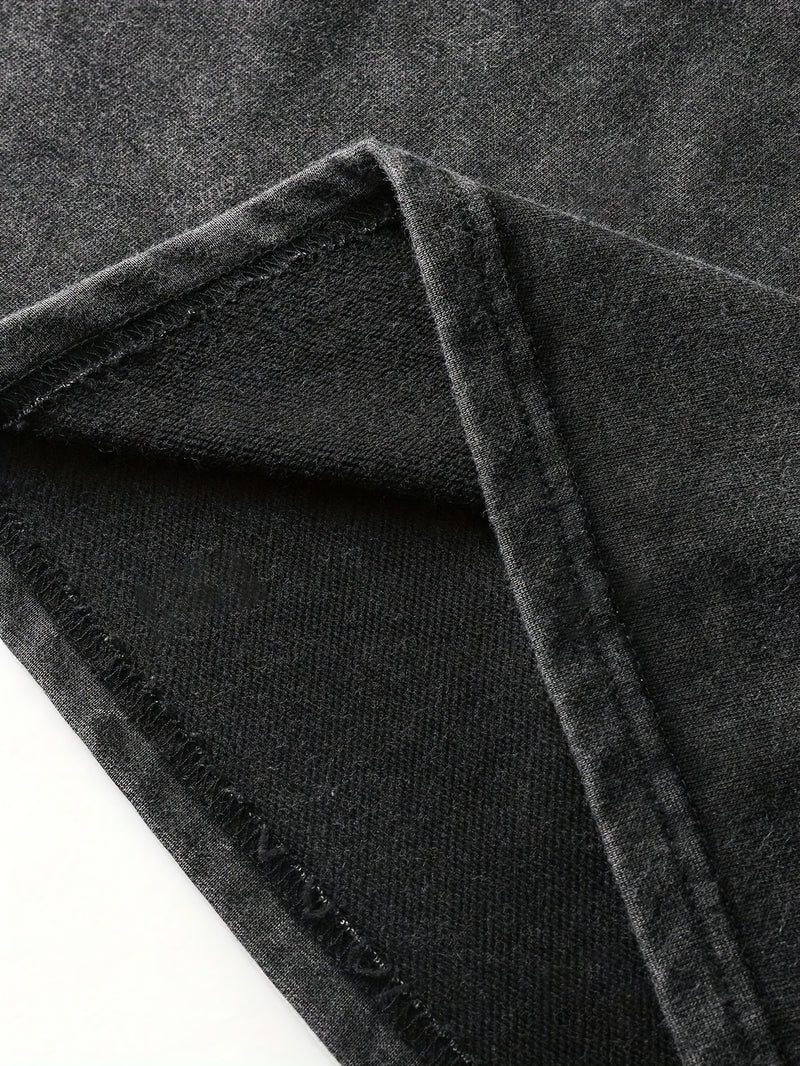 Women’s Graphic Print Round Neck Short Sleeve T-shirt.