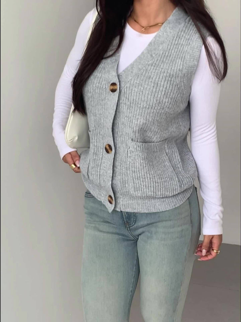 New Solid Color V-Neck Pocket Women's Sweater Vest.