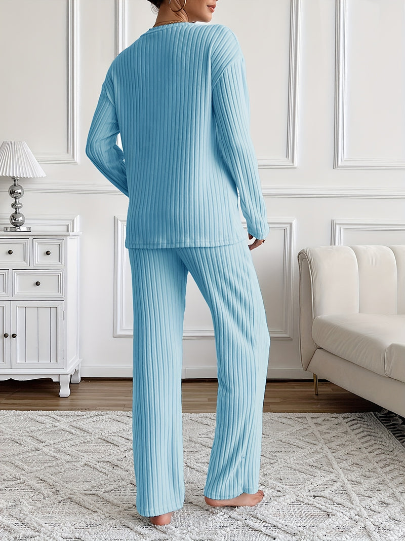 Casual And Stylish Two-Piece Set for Women.