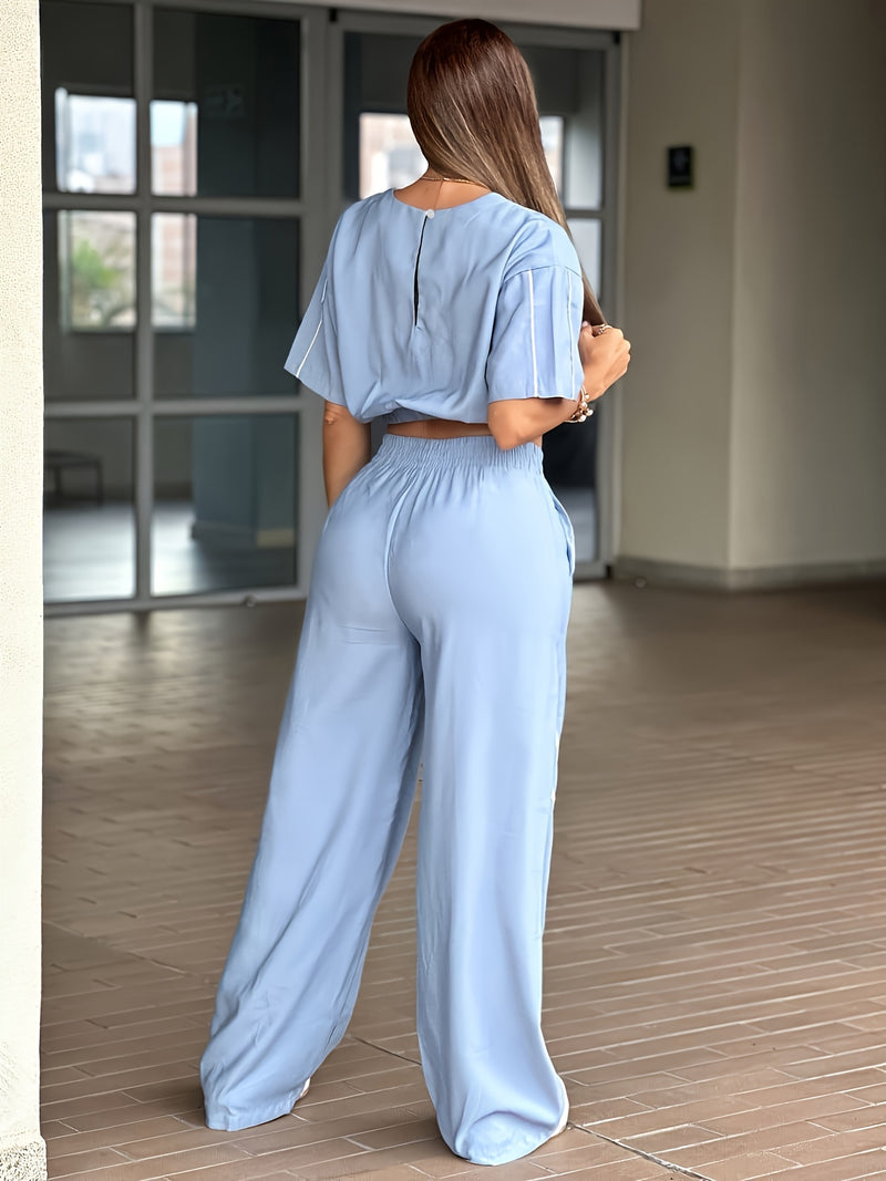 Women’s Trendy Crop Top Paired with Wide-Leg Pants.