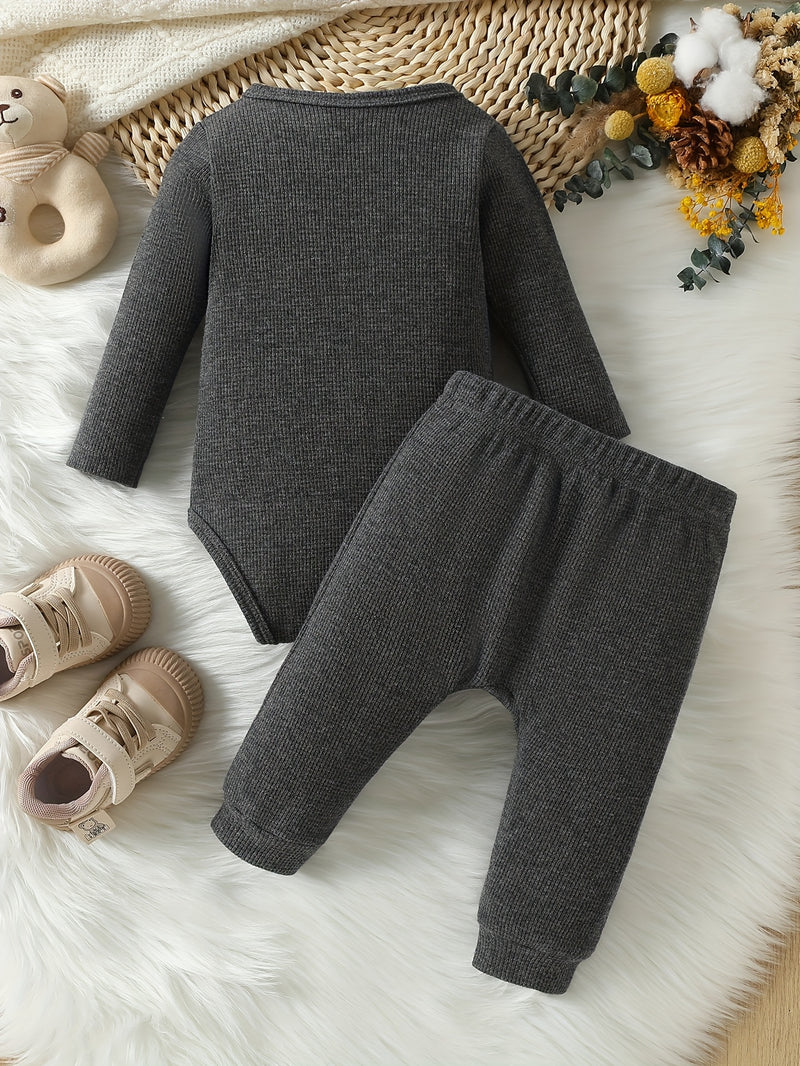 2pcs Newborn Set for Baby Boys And Girls.