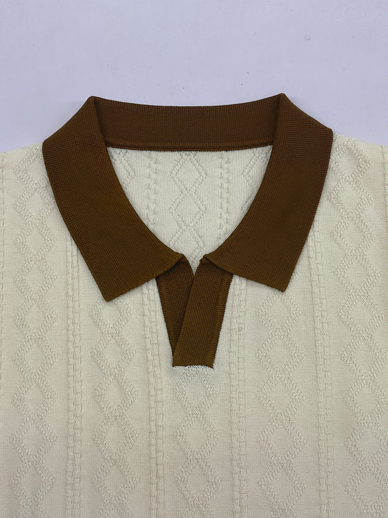 Men's Knit Casual T-Shirt, Fashionable Contrast Color Design.