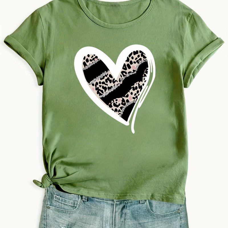 Women’s Casual Sports Loose Heart Graphic T-shirt.