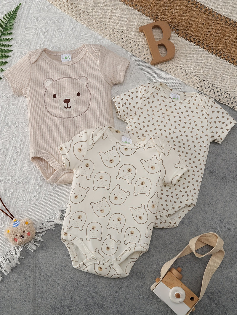 3-Piece Newborn Set with Cute Bear Pattern, Casual Outfit for Boys 0-9 Months.