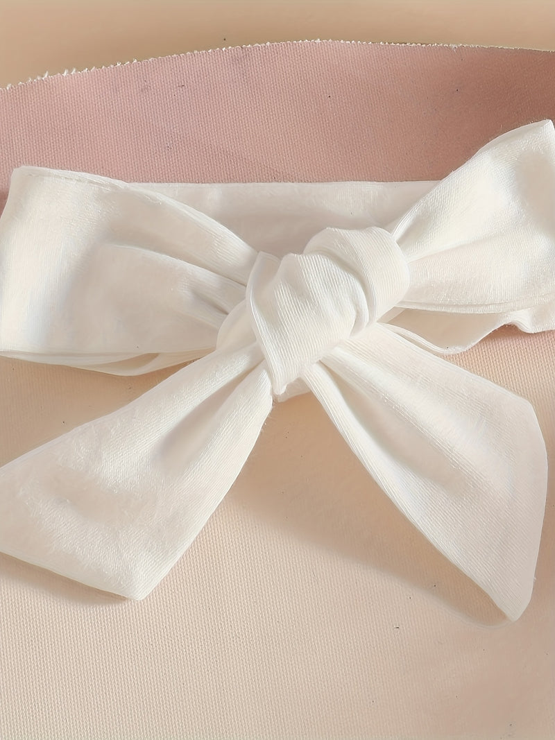 Newborn Baby Girl White Christening Gown Long-Sleeved Dress.