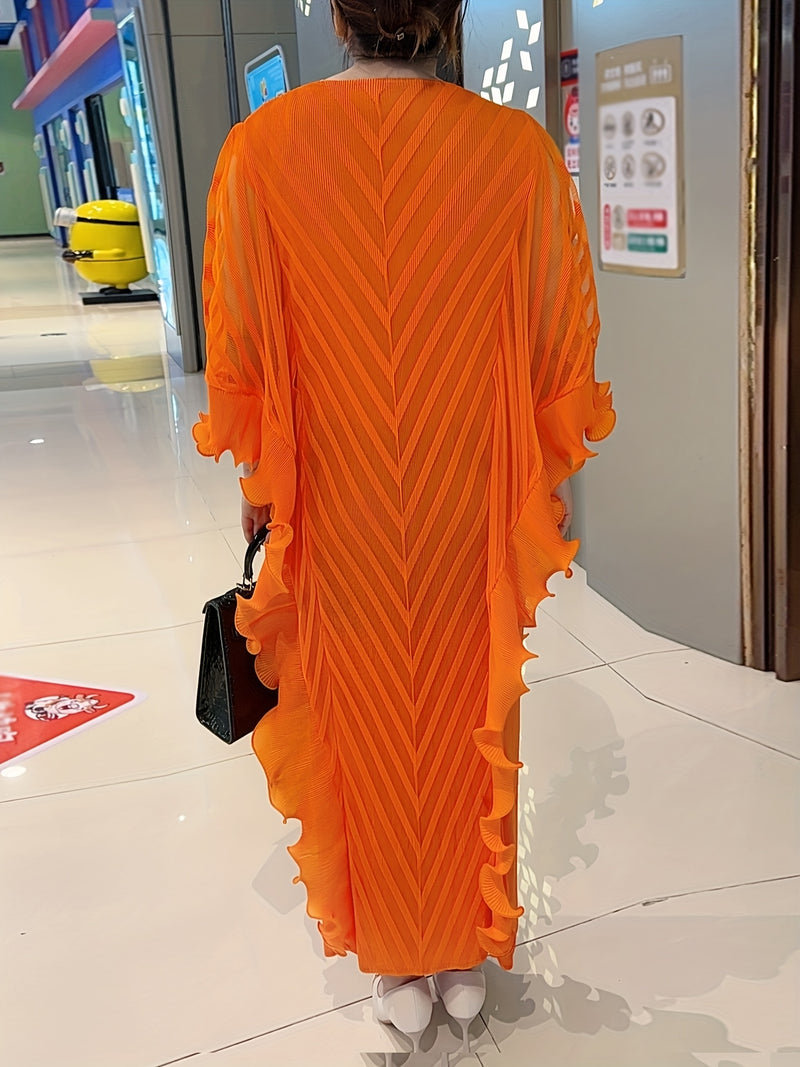 Women’s Elegant Long Dress with Stylish Pleats.