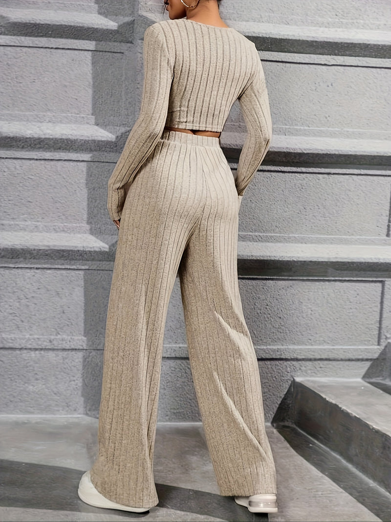 Elegant Directional Women'S Long-Sleeve T-Shirt And Long Pants.