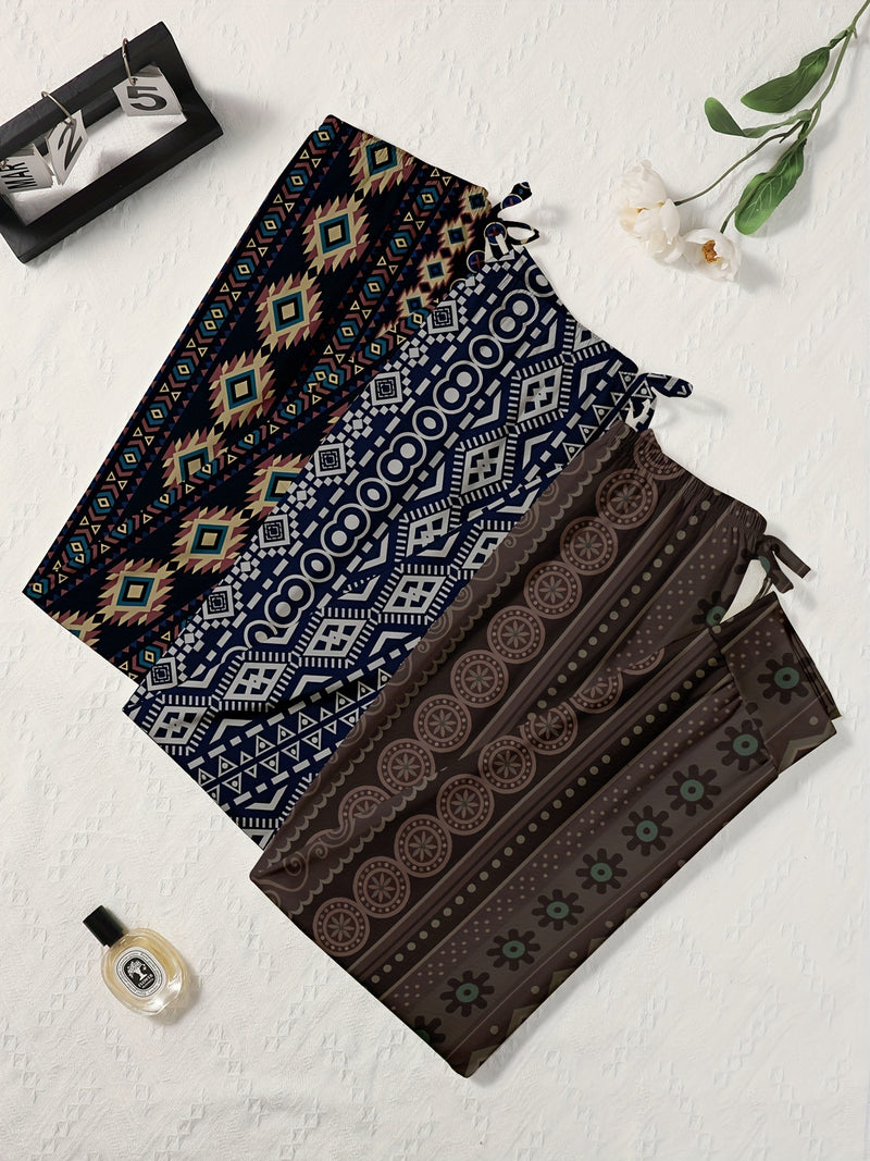 Set of 3 Printed Women's Pants with a Tapered Design, Suitable for All Seasons.