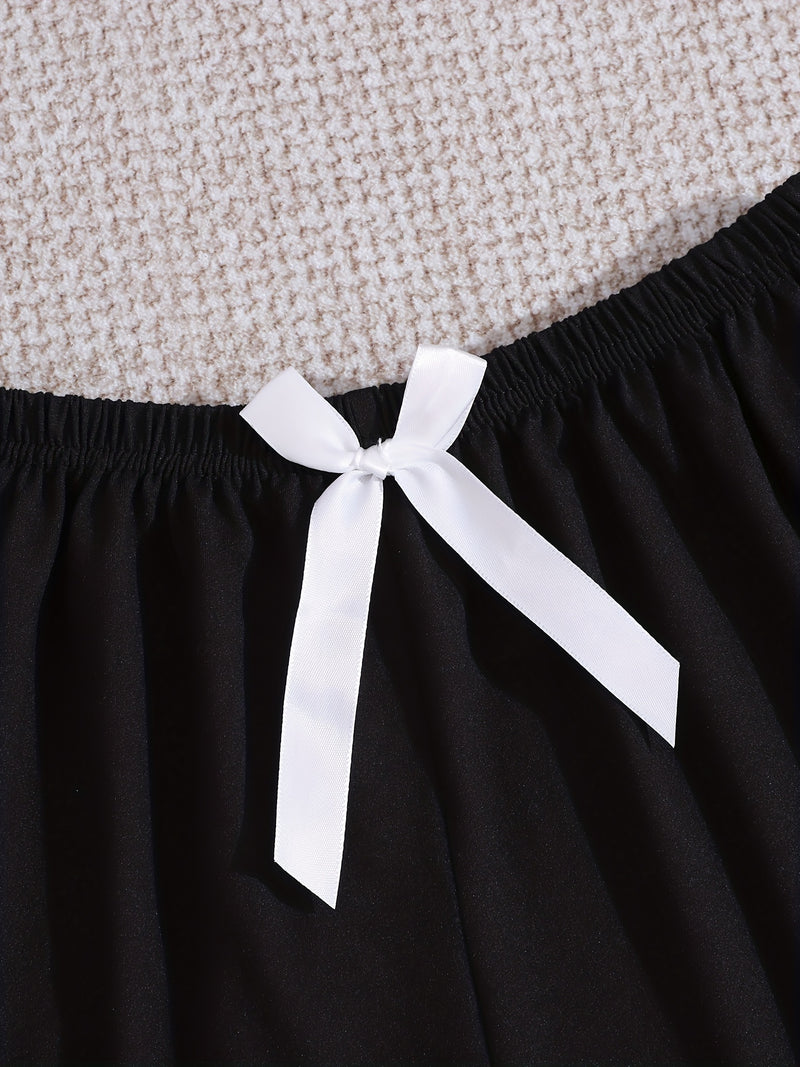 Women's home clothing two-piece set.