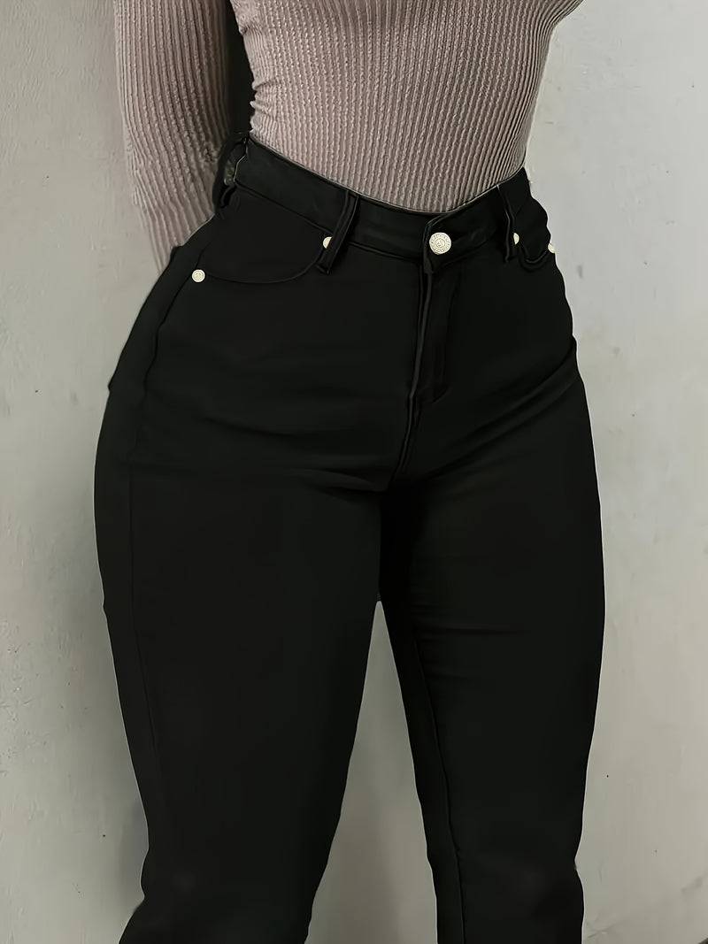 Women's Plus-Size Elegant Black Flared Jeans.