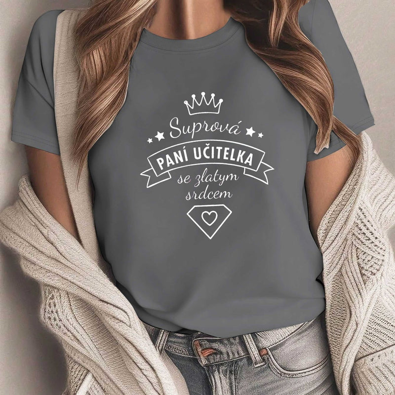 Women's Pure Comfortable T-shirt.