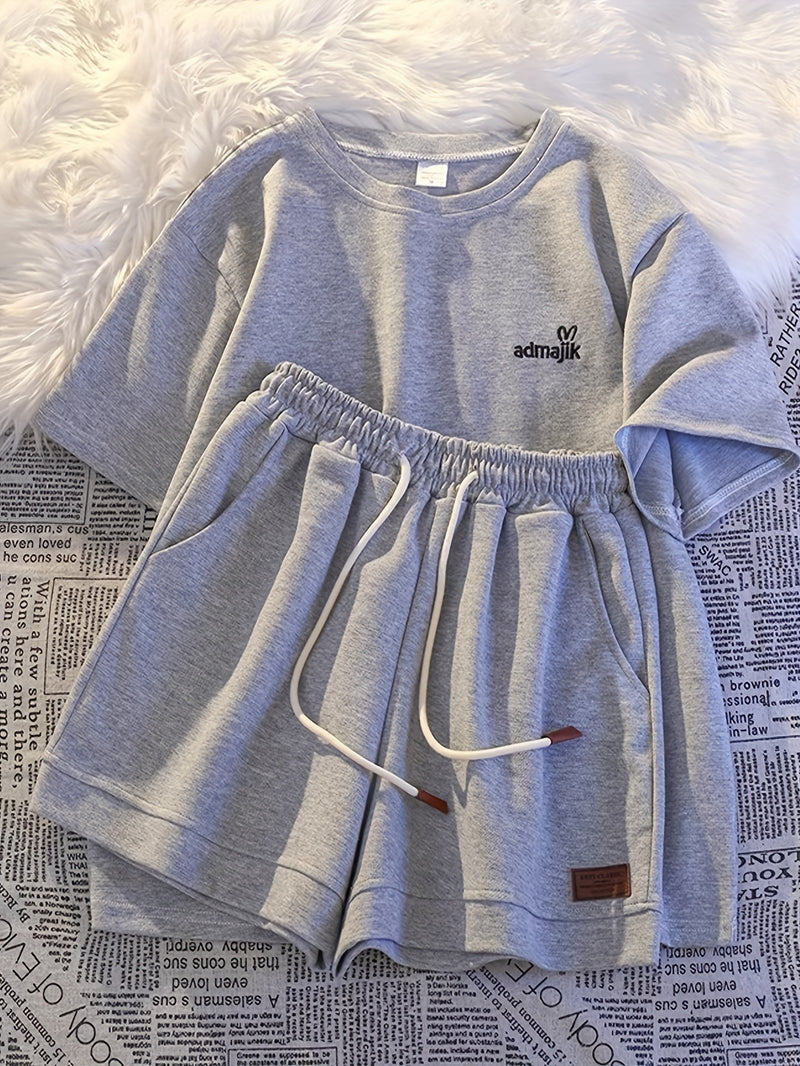 Women’s Summer Casual Short Sleeve Fashion Shorts Set.