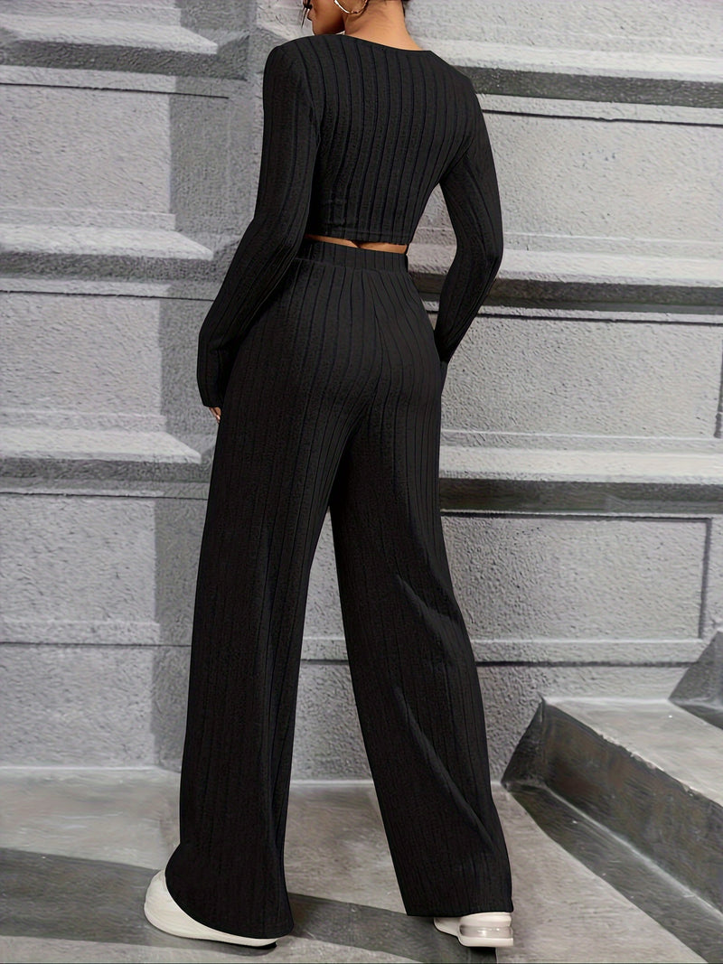 Elegant Directional Women'S Long-Sleeve T-Shirt And Long Pants.