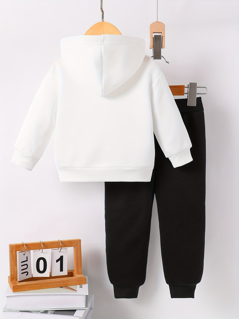 Boys' Autumn/Winter Casual English Letter Graphic Fist Bump.