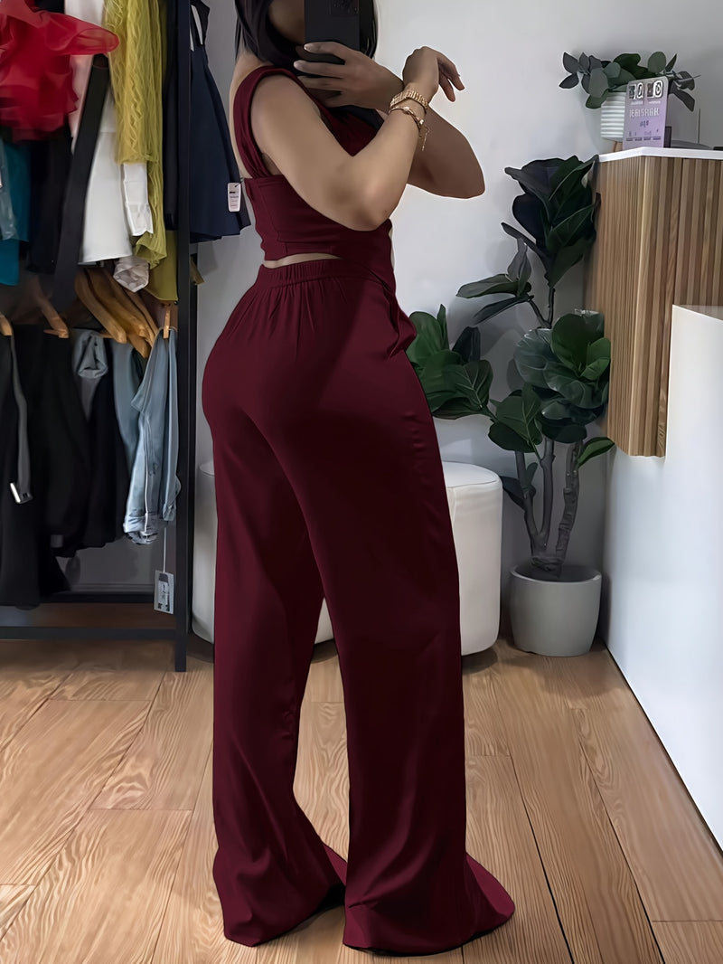 Women’s Elegant Two-Piece Set with Thick Straps And Buttoned Front.