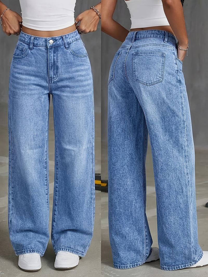 Women’s High-Waisted Wide-Leg Jeans in Vintage Blue.