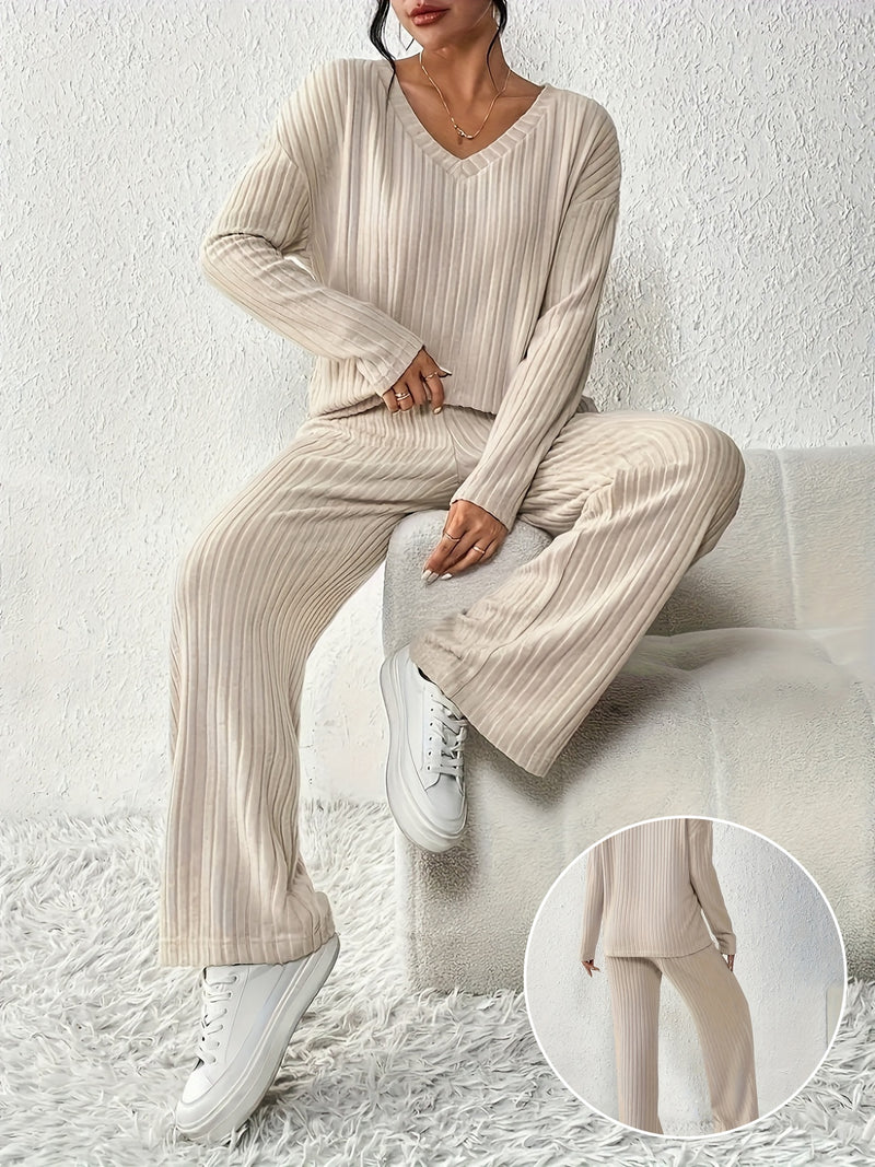 Women’s 2pcs Set Featuring a V-Neck Long-Sleeve Top And Straight-Leg Pants.