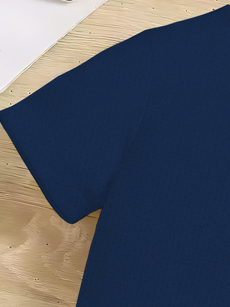 Men’s Short-Sleeved Round Neck, Knitted Fabric That Is Easy And Comfortable.