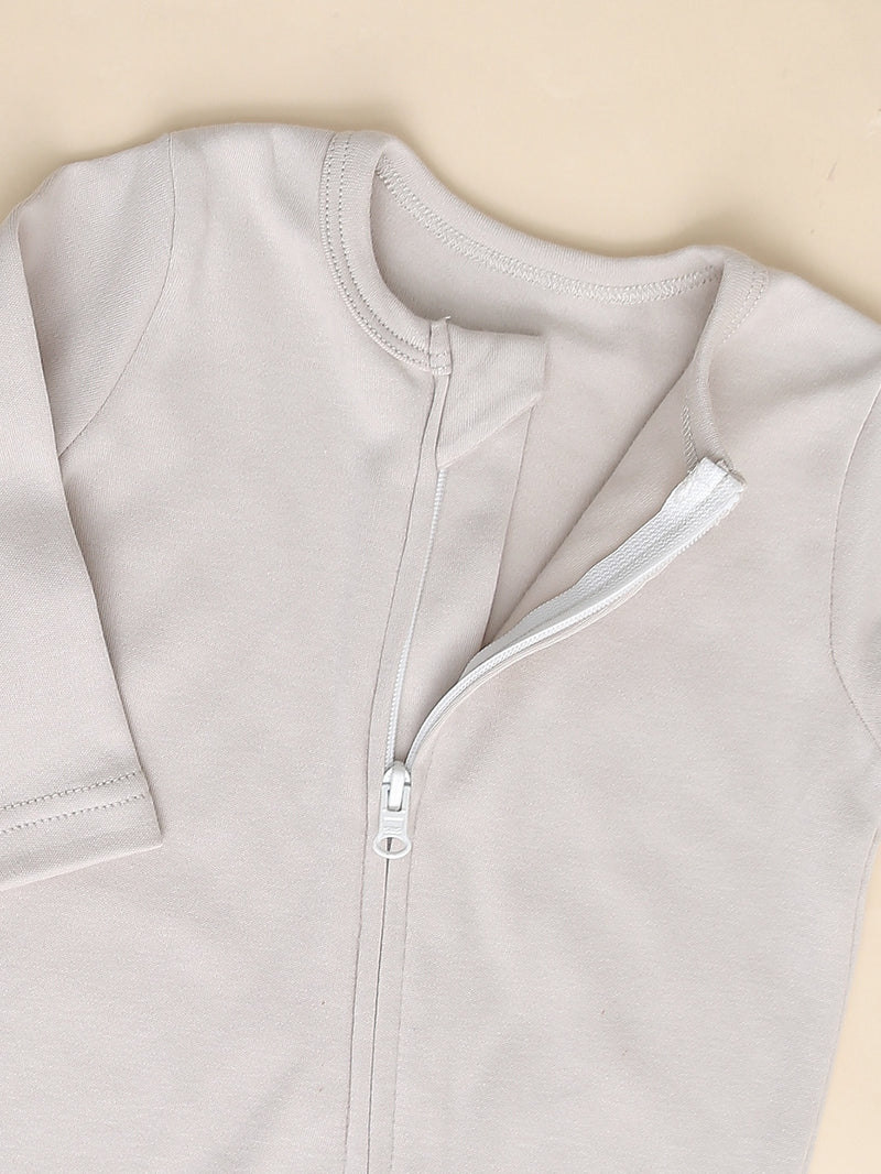 3pcs Boys Long-Sleeve Bodysuit Set.