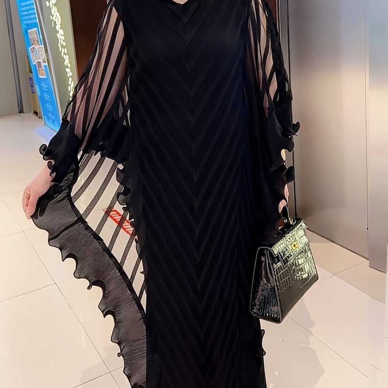 Women’s Elegant Long Dress with Stylish Pleats.